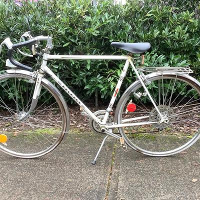 Vintage Men’s Peugeot Bicycle 