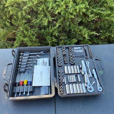 Craftsman Socket Tool Set with Case (5/8 Socket Missing)