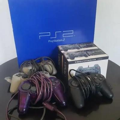 EFF174 Playstation 2 PS2 Console In Box