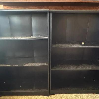 EFF106 - Pair of dark wood Shelf cabinets 
