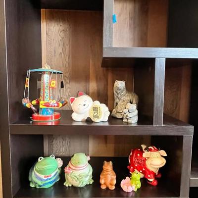 EFF162 Ceramic And Wooden Animal Figures 