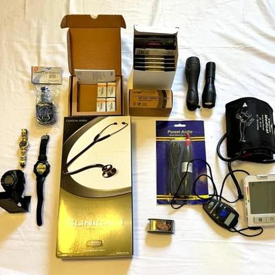 EFF207 Mystery Lot *Household Goods*