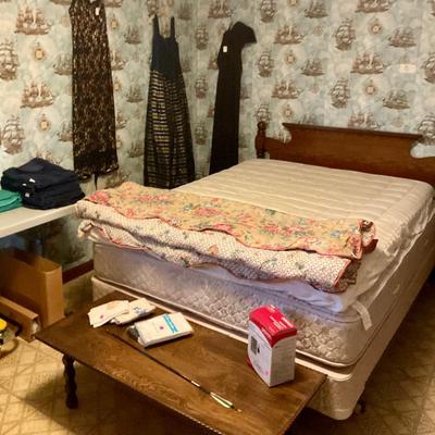 Queen bed