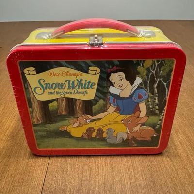 227: Hallmark School Days Snow White And Seven Dwarfs Collectible Lunch Box 