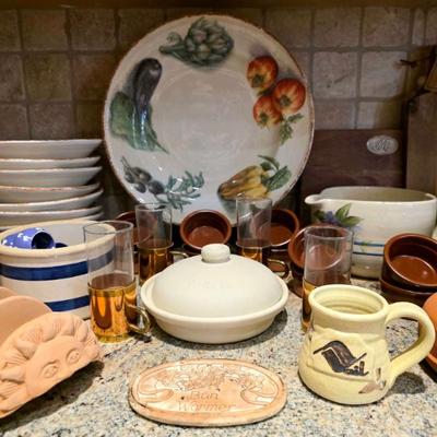 Stoneware and vintage kitchen. 
