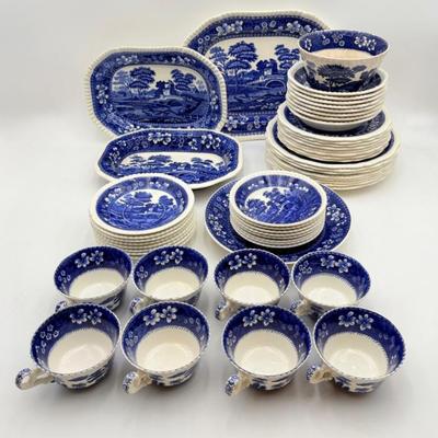 Copeland "Spode's Tower" Porcelain - 8 Complete Settings + Servewear