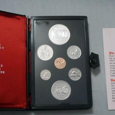 1167	1974 ROYAL CANDIAN MINT COIN SET IN BOOK

