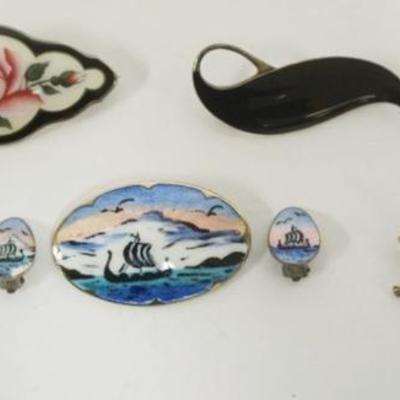 1117	STERLING SILVER PINS INCLUDING ERIK MAGNUSSEN GEESE IN FLIGHT DENMARK, SHIP EARRINGS AND PIN MARKED NORWAY, 1.62 OZT
