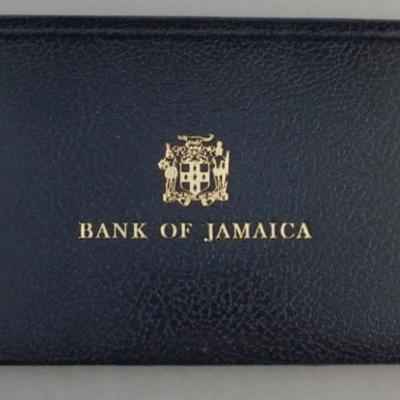 1170	1976 BANK OF JAMAICA BANK NOTE SET, LTD ED FOLDER SN 0095 TWO DIGIT VERY LOW SERIAL NUMBER
