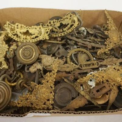 1180	LARGE SELECTION OF VINTAGE HARDWARE GREAT FOR PROJECTS & RESTORATION
