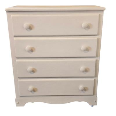 White Wooden 4-Drawer Chest Dresser with Round Handles