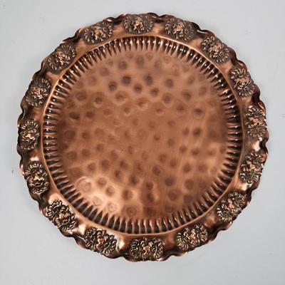Vintage Hammered Copper Decorative Wall Plate with Floral Embossed Border, 17.5 Inch Diameter
