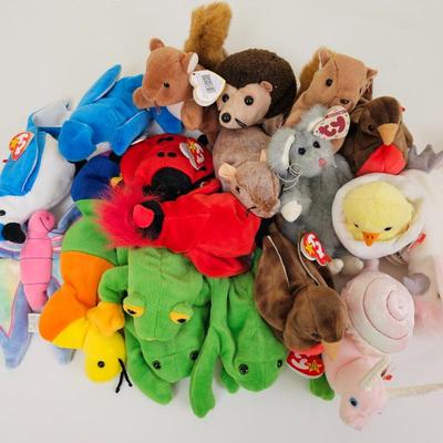Lot of 19 Genuine Backyard Critter Ty Beanie Babies Plush Soft Animal Toys Collectible Set