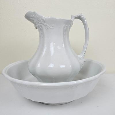 Antique Johnson Bros Royal Ironstone China White Pitcher and Basin Set - England