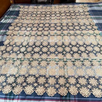 Large Vintage Hand Crocheted Tablecloth 