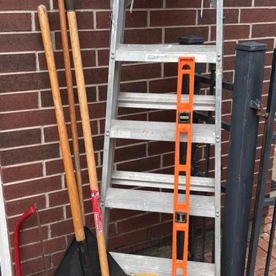 6ft Ladder, Gardening Tools & More 
