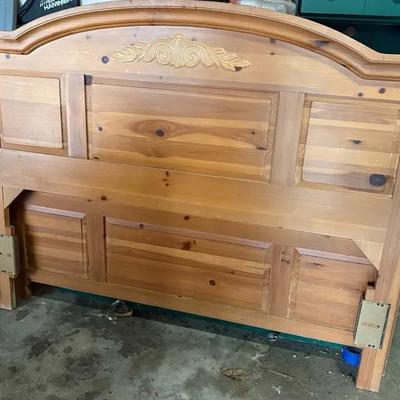 Wooden Headboard And Footboard 