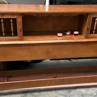 Vintage Ethan Allen King Size Bed – Headboard & Rails