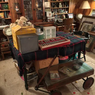 Estate sale photo
