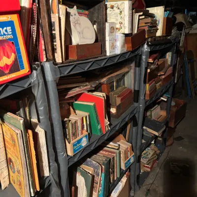 Estate sale photo
