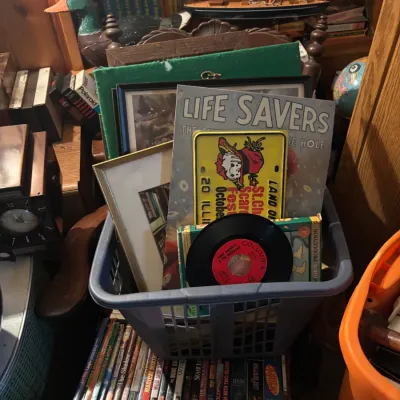 Estate sale photo