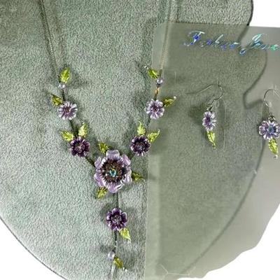Floral Necklace And Earrings Set