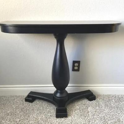 Black Rounded End Table SECOND FLOOR