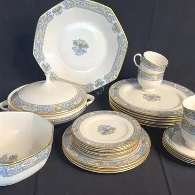 Lenox Autumn China Set 