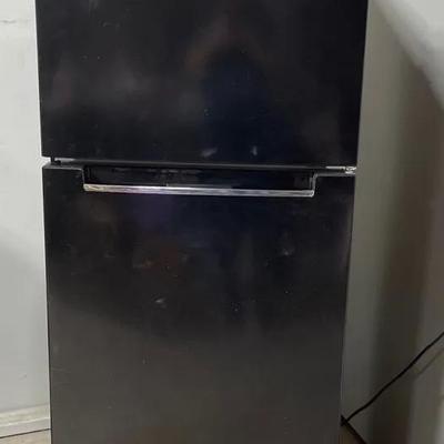 Magic Chef Refrigerator