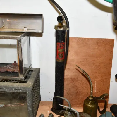 1944 garage