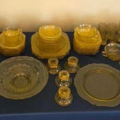 Amber Federal Glass Lot