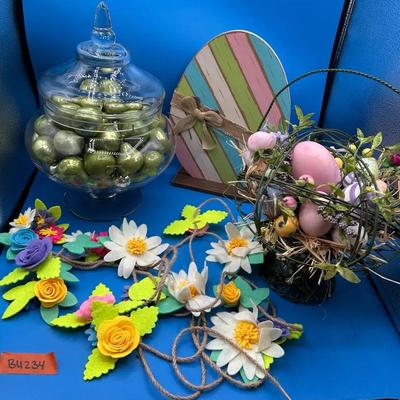 BU234 Easter Decor!