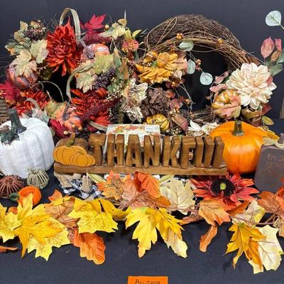 BU259 Fall Decor! 