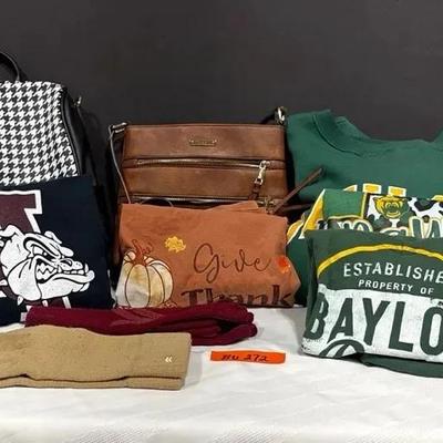 BU272 College Clothing And More 