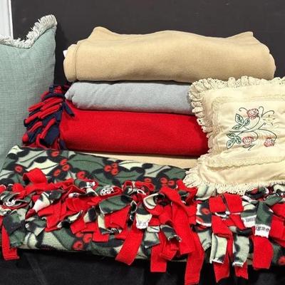 BU258 Relaxing With A Warm Blanket 