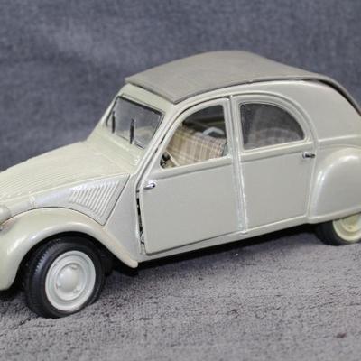 Go to Bid whynotmarketplace.hibid.com