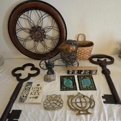 Home Decor Lot