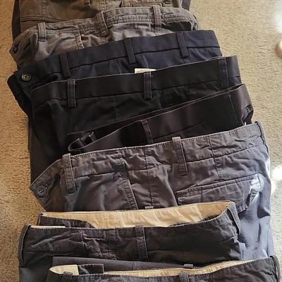 Men's Dockers/ Dress Pants 33x30
