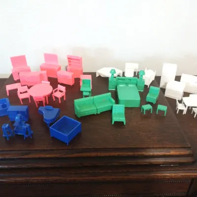 Sale Photo Thumbnail #113: INSTRUCTIONS INCLUDED. EASY TO ASSEMBLE. ALL ORIGINAL PARTS