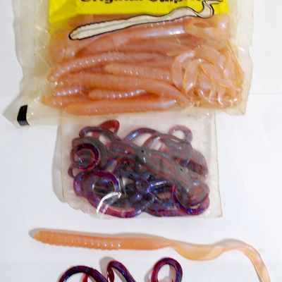 Lot of Culprit Worms & Octopus Legs Jig / Trailer Baits. (Jcx8)