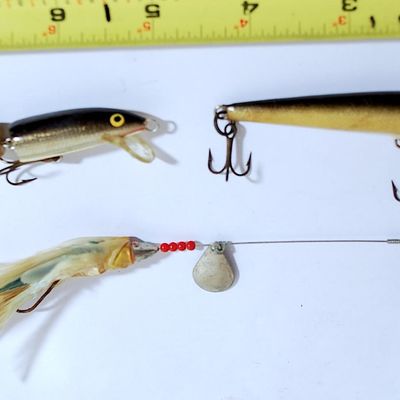Lot of 3 Lures Jointed Rapala (Finland) / Rapala Floater (Ireland) & 1 Feathered Rig (Par7)