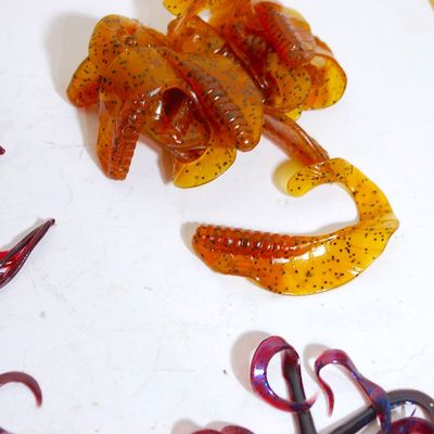 Lot of 58 Plastic Lures, Jigs, Trailers, Grubs, Leeches, Salamanders BRAND NEW Nice Selection! (Owc2)