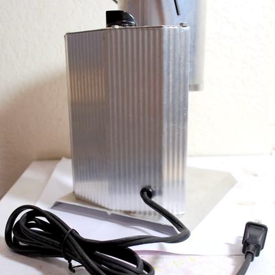 LEE Electric Lead-Melting Pot for Making Your Own Sinkers USED ONLY ONCE!