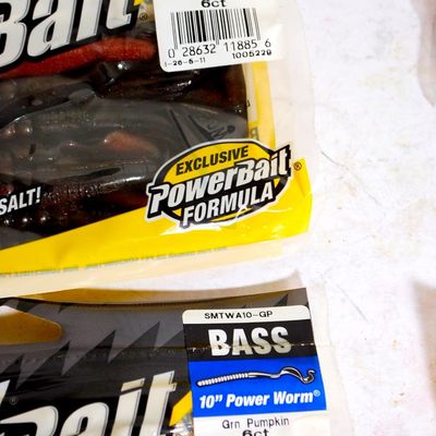 2 NEW Packages of Berkley Powerbait Plastic / Rubber Worms - 6 ct Green Pumpkin & 6 ct Red Shad (Bbc8)