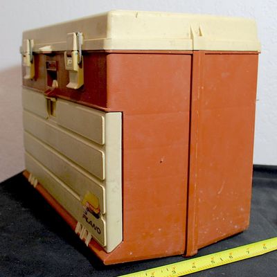 Vintage Plano 757 LARGE 4 Drawer Tackle Box HOLDS A LOT!