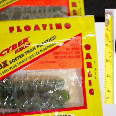 Lot of 3 Packages of Strike King Floating Worms 7.5" Ribbontail Watermelon (Var4)