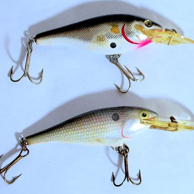 2 Crankbait Lures Rapala Deep Runner Shad Rap (Finland) & Rebel Shallow Floater (San4)