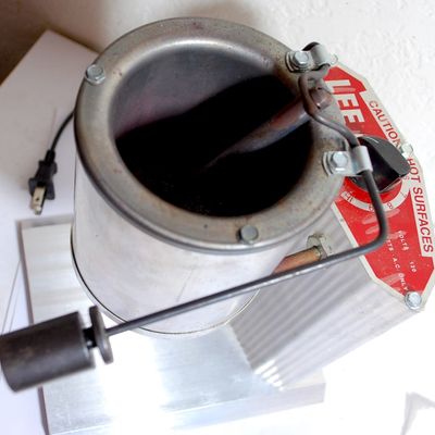 LEE Electric Lead-Melting Pot for Making Your Own Sinkers USED ONLY ONCE!