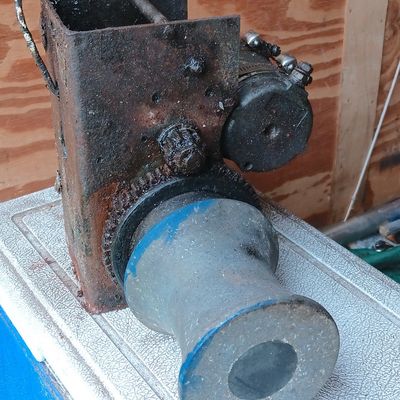 Heavy Duty Winch - Needs Cord & Plug