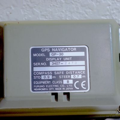 FURUNO GP-30 GPS Receiver and Navigator GP30 (Unit Only)